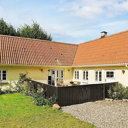 Two-bedroom Holiday In Vinderup 6