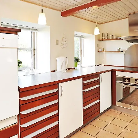 Two-bedroom Holiday In Vinderup 6 * Bogense