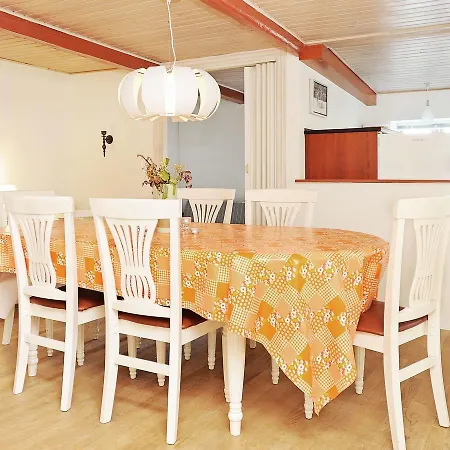 Two-bedroom Holiday In Vinderup 6 *